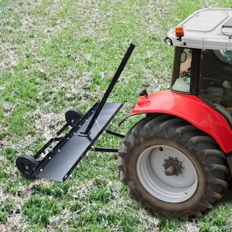 Râteau à aiguilles de pin de 48 pouces, scarificateur de pelouse traîné avec 24 dents pour tracteur de pelouse