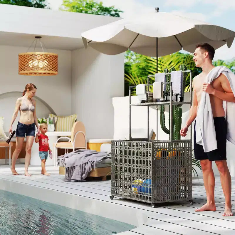Organisateur de rangement flottant pour piscine en osier, support flottant pour piscine en rotin PE avec étagère à panier, barres à serviettes, nouilles, gilets de sauvetage, ballons de plage, gris mélangé