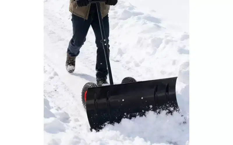 Pelle à neige à roulettes et chasse-neige, manche réglable rembourré, lame de 74 cm, roues de 25 cm (noir)