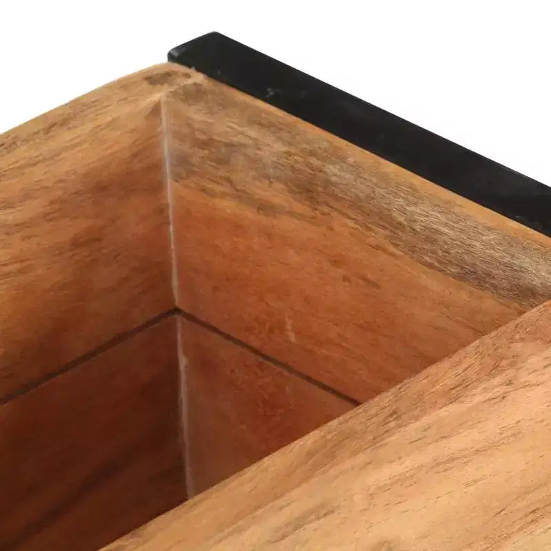 Jardinière en bois naturel avec cadre en métal noir